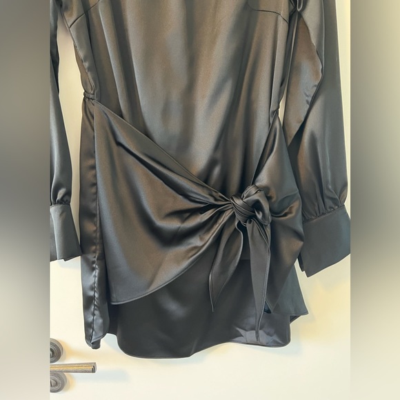 Aaron and amber black satin dress. - Picture 3 of 9